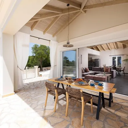 Villa Ionian Mansion Antipata (Erisos)